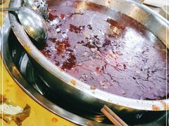 -肖肖酸萝卜鱼火锅(总店)