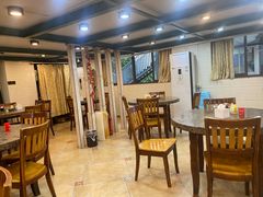 -周家大连水饺(美专校街店)