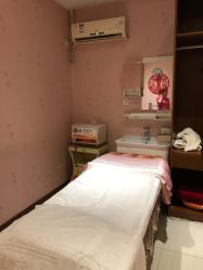 -成都伊贝丝美容美胸SPA会所