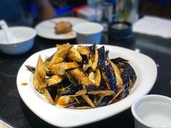 风味茄子-梅飞酒家(名辉豪庭店)