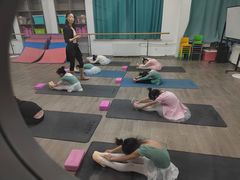 -快乐琴弦音乐舞蹈艺术教育中心(马连道校区)