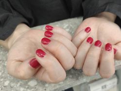 -首珥假日美睫美甲