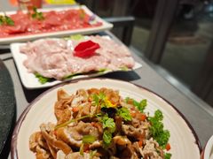 -生活如沸·顺德水牛奶火锅(大学路店)