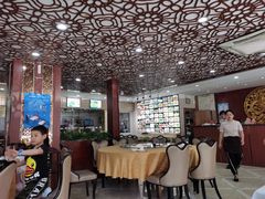 大堂-聚丰园•湖鲜餐厅(阿红私房菜梅石路店)