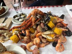 -The Crab Pot Seattle