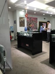 -威德钻石-克拉钻大本营(南京东路店)