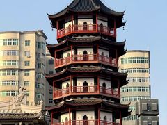 -绳金塔