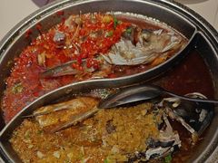 -阿瓦山寨·湘菜现炒·剁椒鱼头王(咸阳总店)