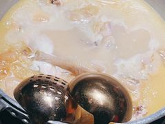 -禄婶鸡煲·打边炉