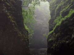 -百里峡七彩艺术小镇