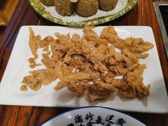 -苗家大院酸汤鱼(贵阳北站店)