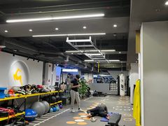 -超鹿运动(达信大厦店)