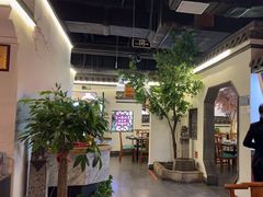 -卢大鲜鱼头捞饭(美利广场店)