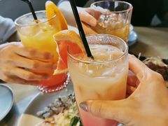 柳橙汁-穹六人间 people 6(岳阳路店)