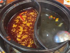 -牛小嫩串串火锅(老国贸总店)