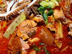 -张翻越·川渝冒菜·武汉黑鸭煲(城北万象城店)