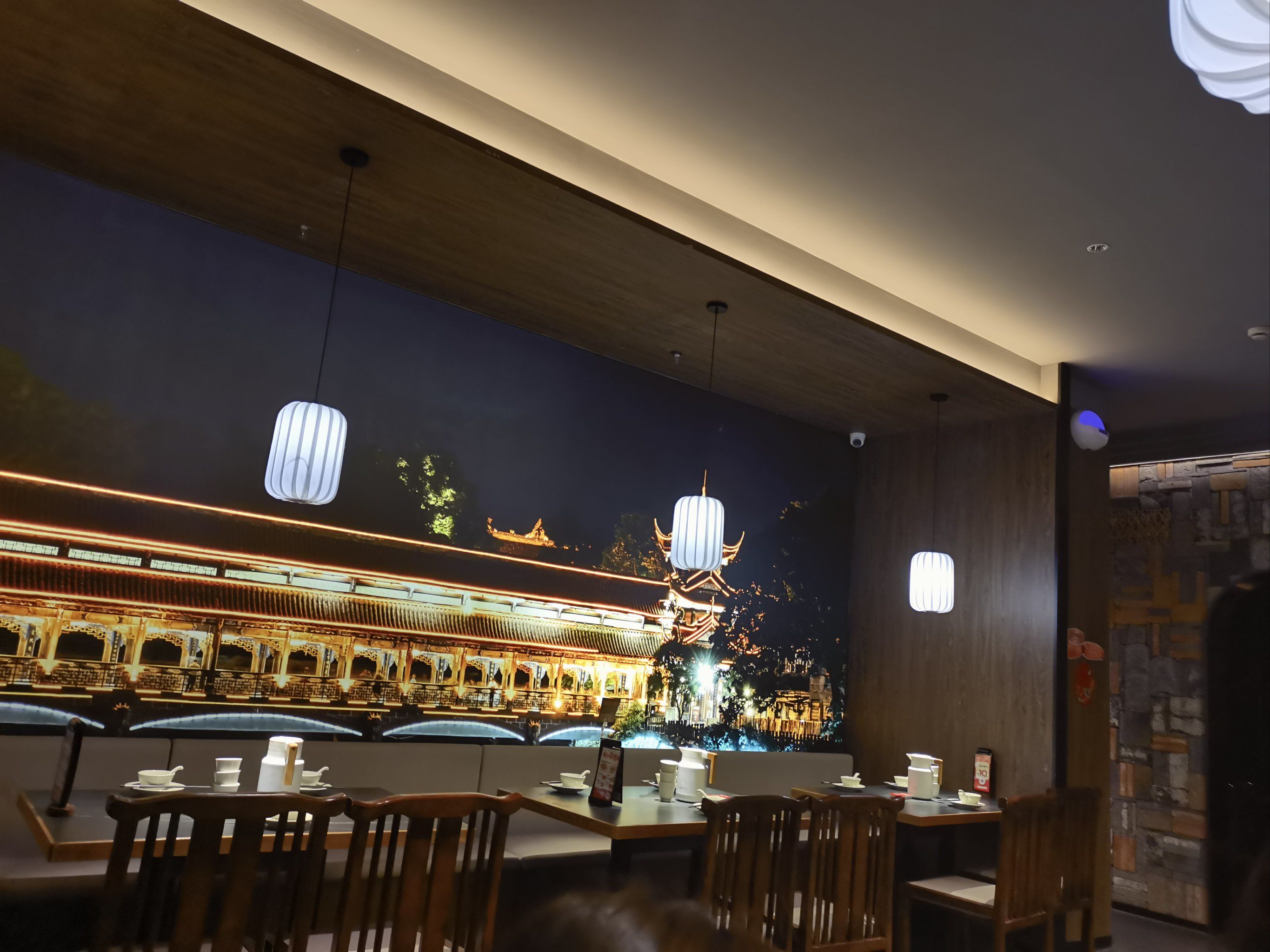 今天来到了福州市仓山区爱琴海六楼的蜀都丰店