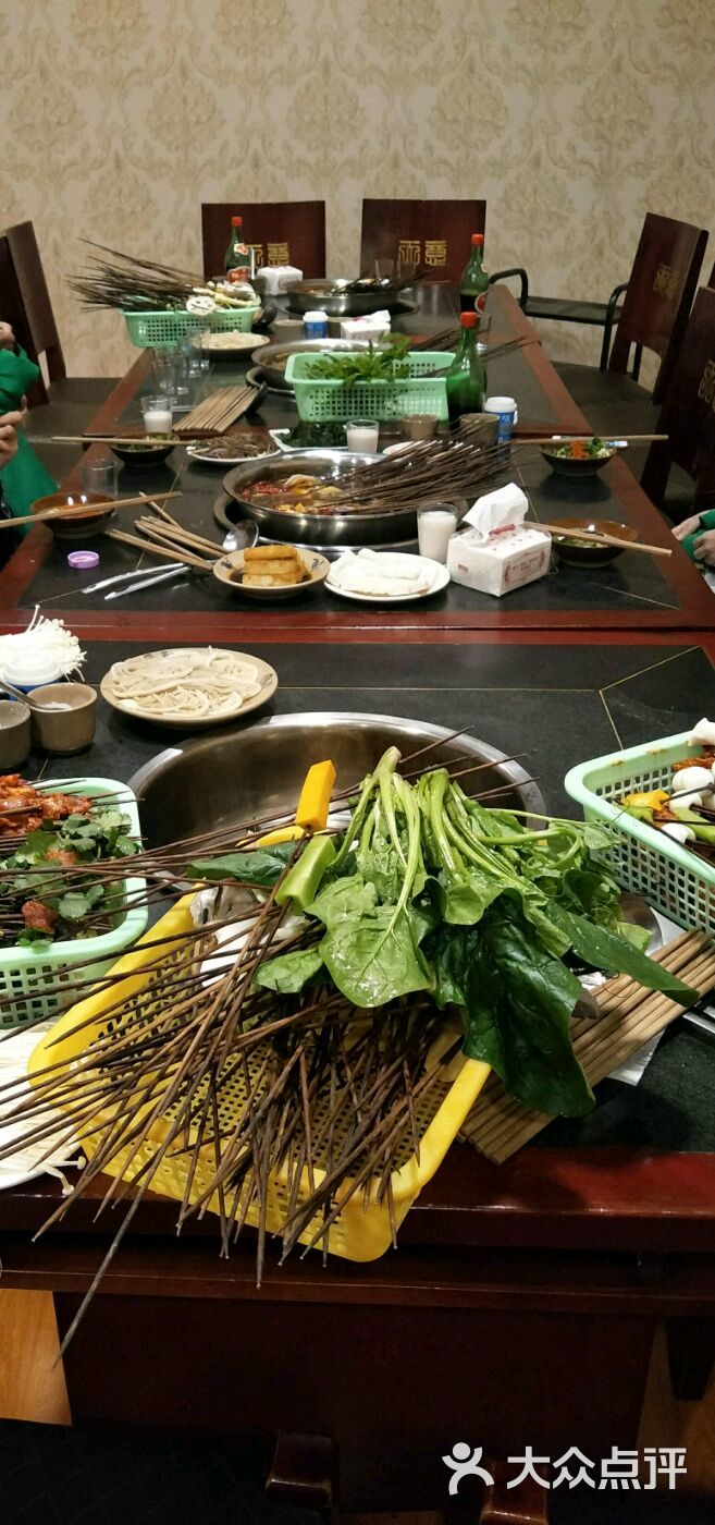 钢管厂小郡肝串串香(双楠广福桥西街)-mic**的相册-成都美食-大众点评