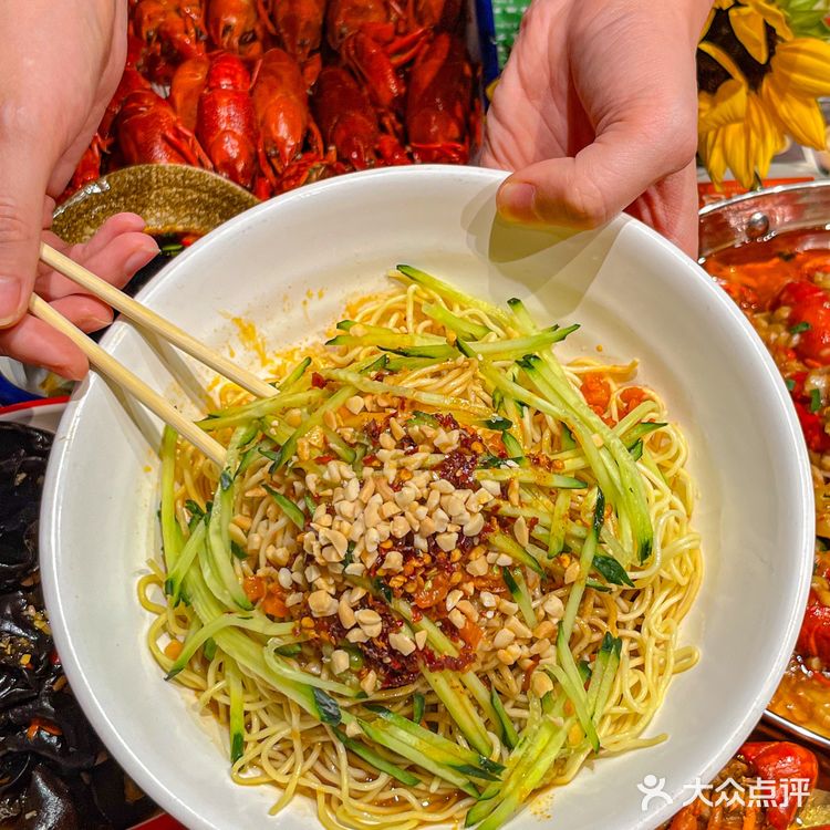 这家大排档,怎么又又又又又开新店了