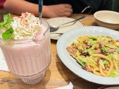 -玛格萝妮比萨屋(四平店)