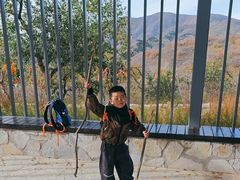 -鬼笑石后山停车场