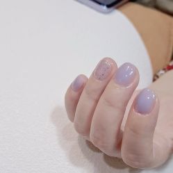 -花系美·美甲美睫精品店