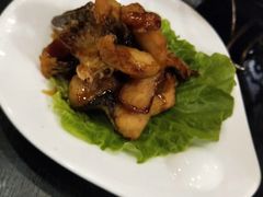 -河畔春天时尚餐厅