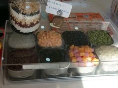芋圆-沪上阿姨鲜果茶(陇海步行街店)