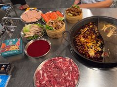 -鹿鸣山草本茶香火锅(园西路店)