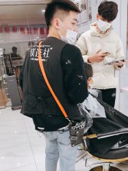 -镁连社·美联社