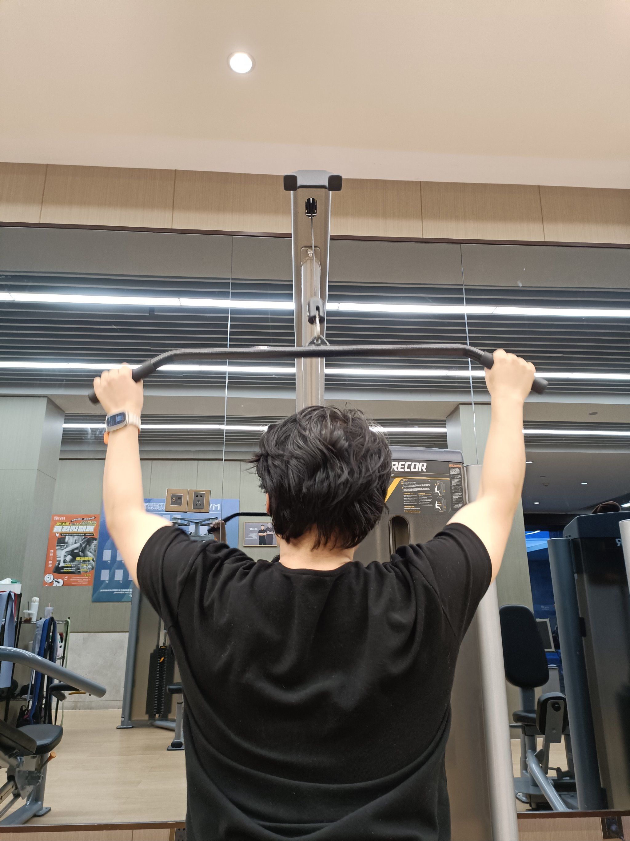 背部肌肉训练