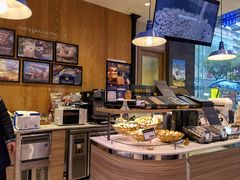 -巴黎贝甜(大宁国际商业广场店)