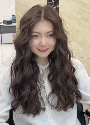 -吉艺心专业美发造型
