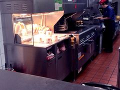 -麦当劳(军博店)