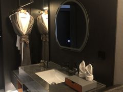 -朵兰达V酒店(长沙砂子塘地铁站店)