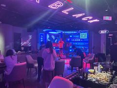 -粉墨特色菜·烧烤音乐酒馆