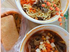 生烫鲜牛肉粉-江三王记牛杂馆(总店)