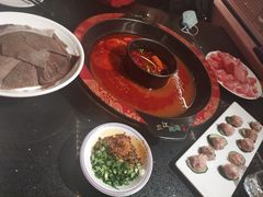 -三江两海老火锅(北京首店)