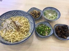-朱洪元苏式面馆(绿宝广场店)