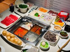 -海底捞火锅鲜切牛肉主题店(长寿路店)