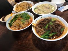 -花市豌杂面(民生路店)