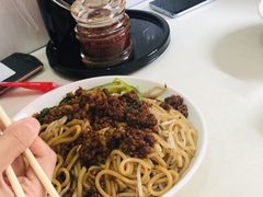 -金家小金碗云南过桥米线