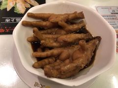 -新大咀港式茶餐厅(宝山万达店)