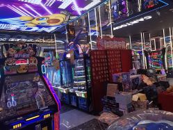 -卡通尼乐园(景枫中心店)