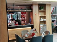 大堂-有红鸡毛店·川菜(建设路店)