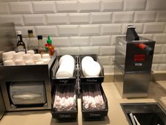 -The Habit Burger Grill 哈比特汉堡(爱琴海店)