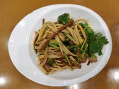 -永記粤菜·五指毛桃花雕鸡煲(九亭店)