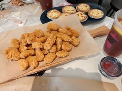 -必胜客(欧亚新生活店)