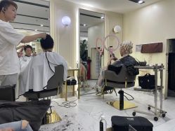 -3AM HAIR SALON染发接发