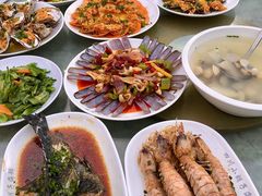 -四川小胡子海鲜(丁村万人海鲜广场店)